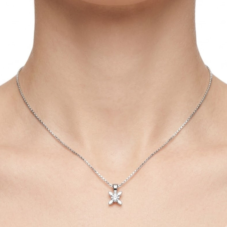 0.10 Karat Doğal Pırlanta Kelebek Model Tektaş Kolye