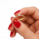 0.30 Ct. Doğal Pırlanta Yan Taşlı Tasarım Yüzük, 14 Ayar Altın