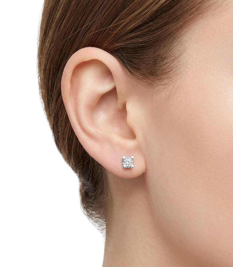 0.30 Karat F Rengi Doğal Pırlanta Valentine Model Tektaş Küpe