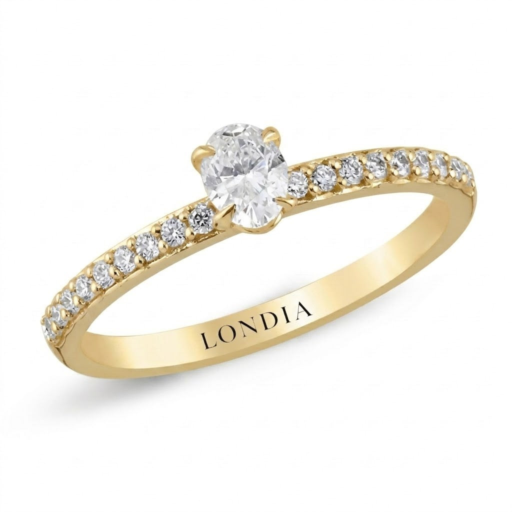 0.45 Ct. Doğal Oval Pırlanta Solitaire “Yan Taşlı” Yüzük – 14 Ayar Altın