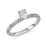 0.70 Ct. Doğal Oval Pırlanta Solitaire “Yan Taşlı” Yüzük – 18 Ayar Altın