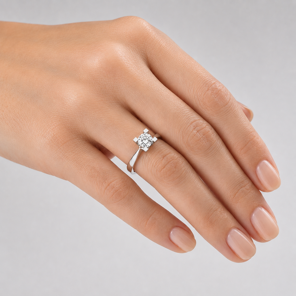 0.80 Karat F Rengi HRD Uluslararası Sertifikalı Valentine Model Tektaş