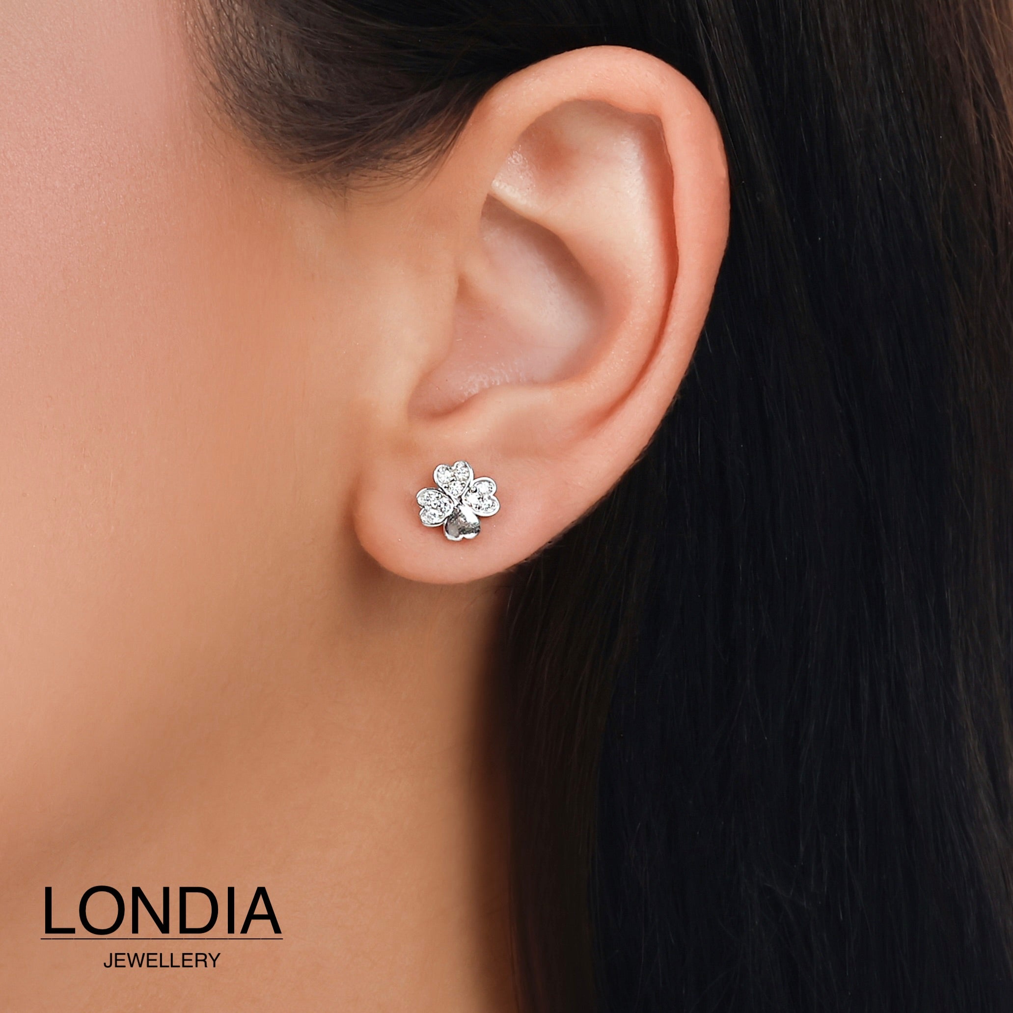 0,12 Karat Londia Clover Pırlanta Tasarım Piercing