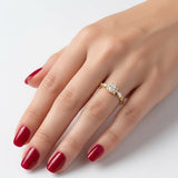 0,45 Ct. Doğal Oval Pırlanta Yan Taşlı Yüzük, 14 Ayar Altın