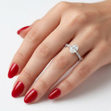 1.20 Ct. Doğal Oval Pırlanta Solitaire “Yan Taşlı” Yüzük – 14 Ayar Altın