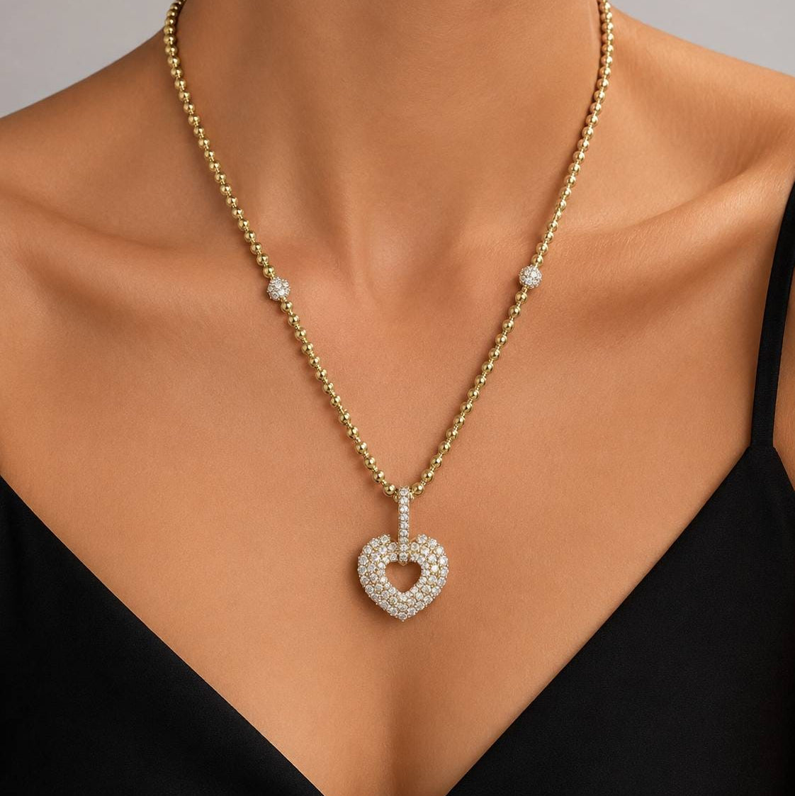 1.90 Karat Doğal Pırlanta Kalp Tasarımlı Charm Kolye