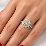 1.95 Karat Doğal Pırlanta Fancy Yellow Tasarımlı Yüzük