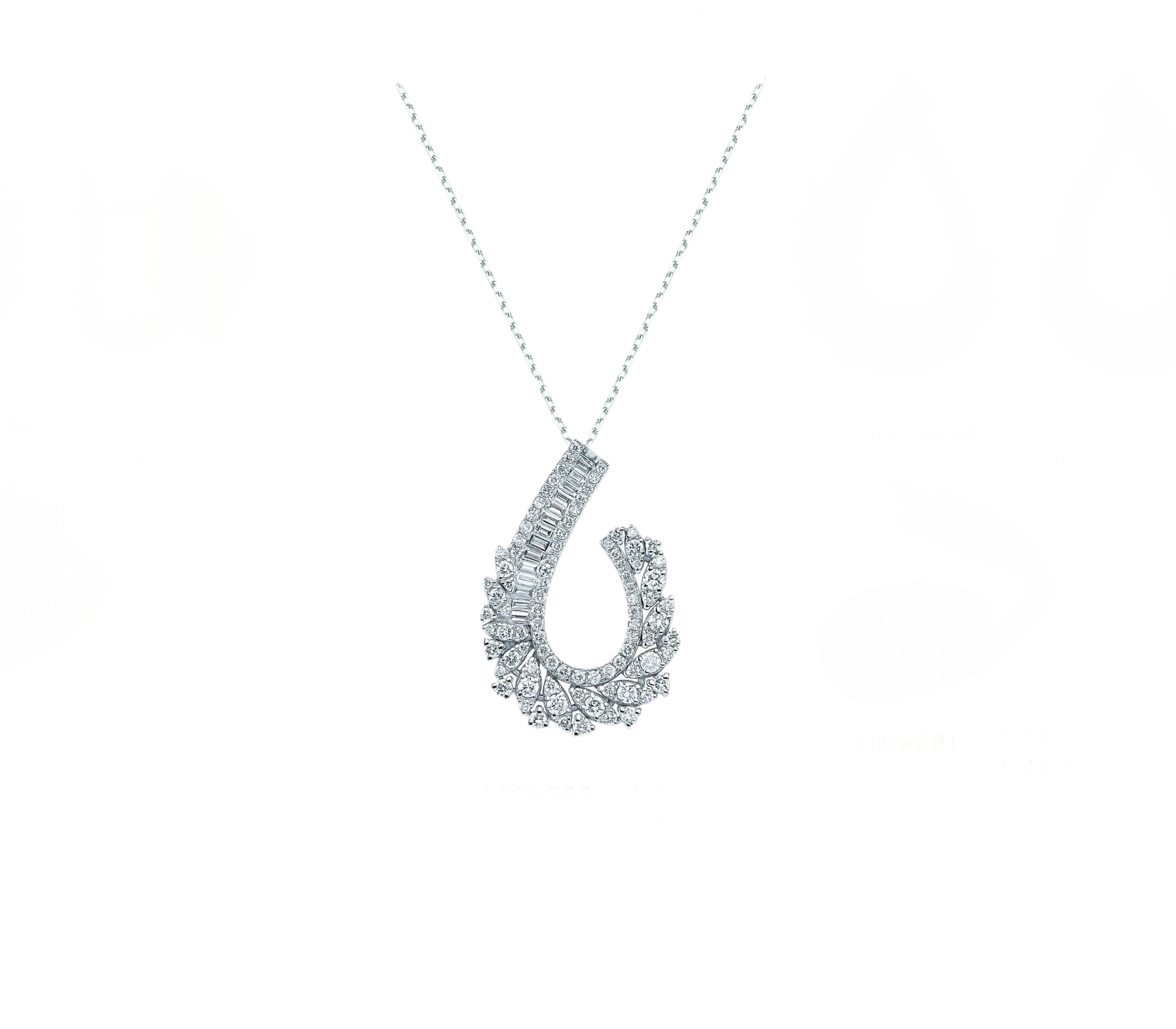 3.95 Karat Doğal Pırlanta Tasarım Set 18 Ayar Altın