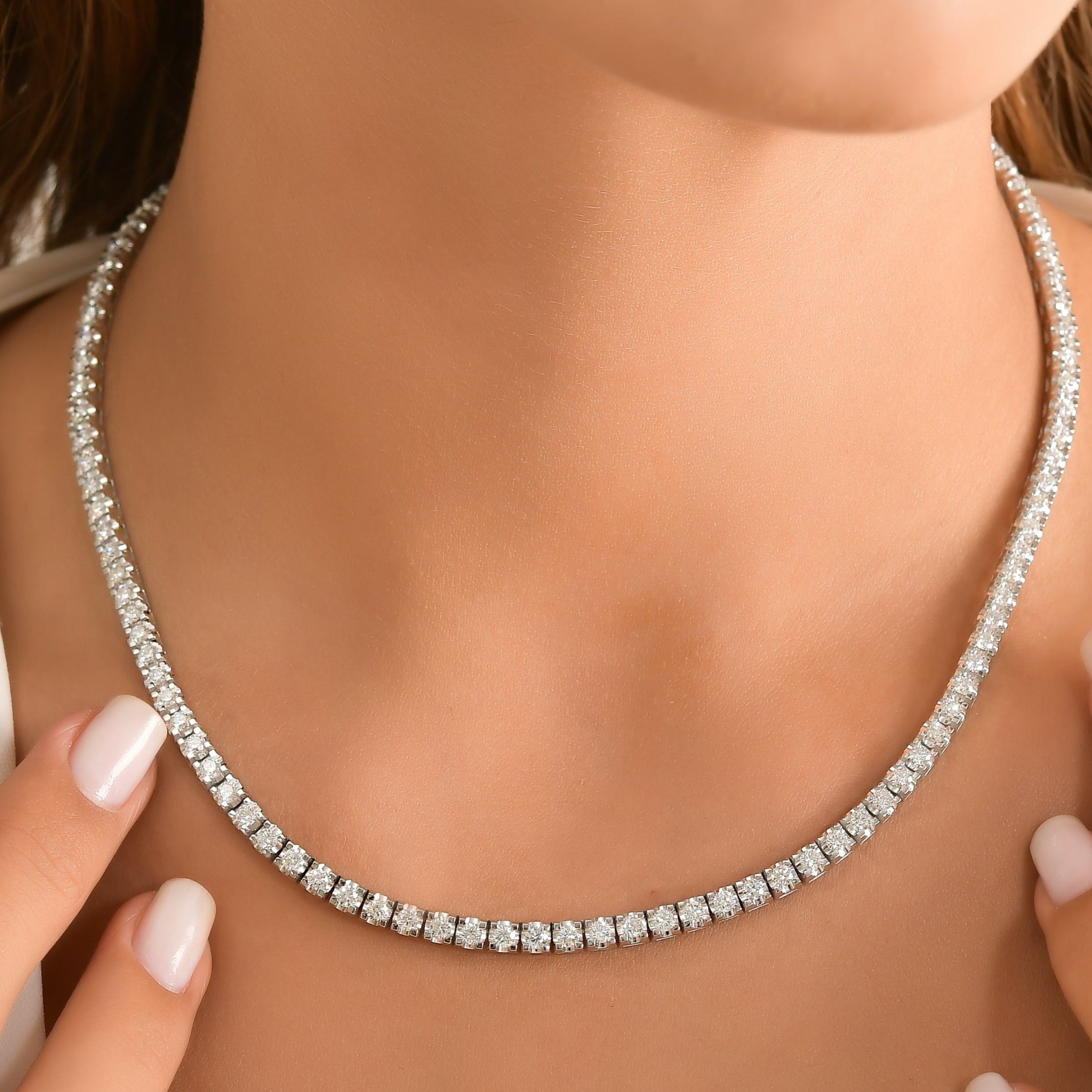 5 Karat Doğal Pırlanta Clair Su yolu Kolye