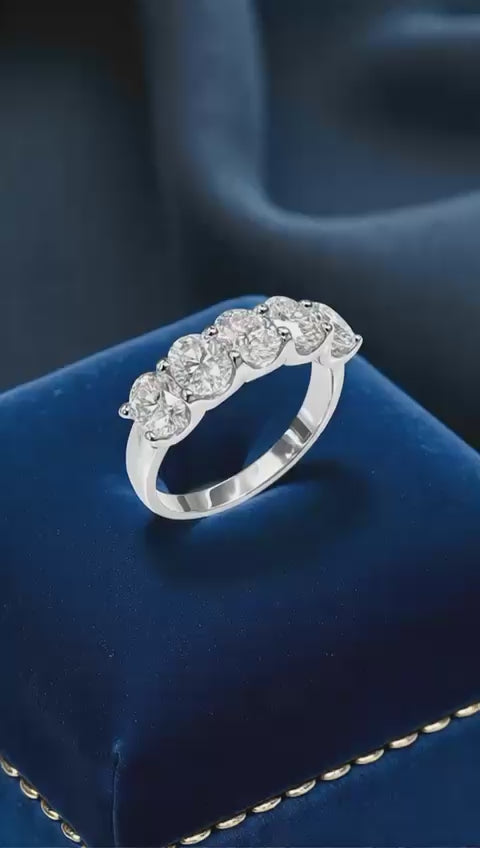 18K_Altin_2_50_Ct_Tasarim_Oval_Kesim_Bestas_Yuzuk