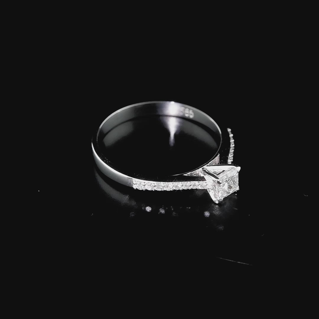 0.40 Ct. Doğal Pırlanta Yan Taşlı Tasarım Yüzük, 14 Ayar Altın