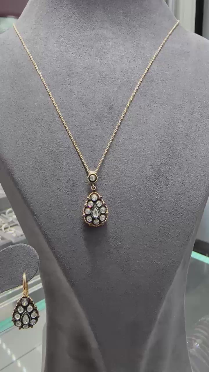 1.30 Karat Doğal Elmas Tasarım Kolye ve Küpe Seti
